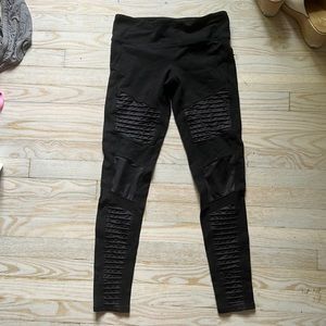 Alo Yoga leggings